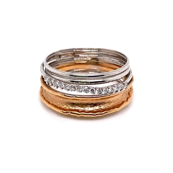 Anello in oro bianco e rosa con brillanti - immagine 2