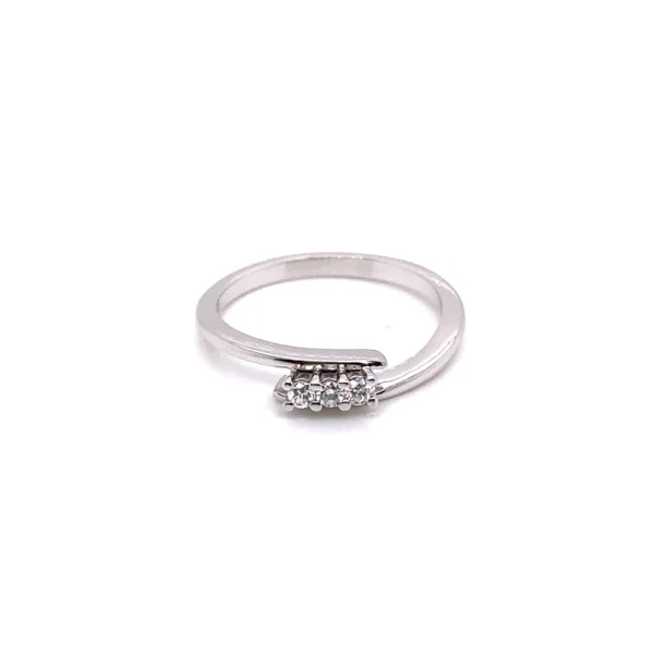 Anello trilogy in oro bianco e diamanti ct.0.12 - immagine 8