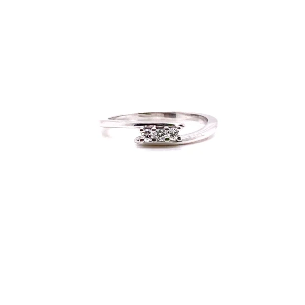 Anello trilogy in oro bianco e diamanti ct.0.12 - immagine 2