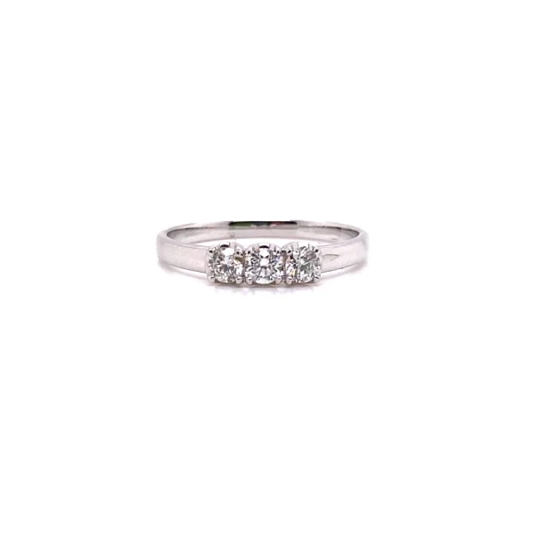 Anello trilogy in oro bianco e diamanti ct.0.32 - immagine 2