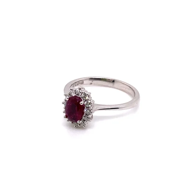 Anello Royal Kate in oro bianco con rubino e diamanti ct.0.77 - immagine 7