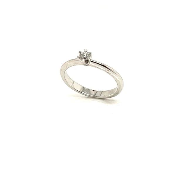 Anello solitario in oro bianco 18k e diamante ct. 0.16