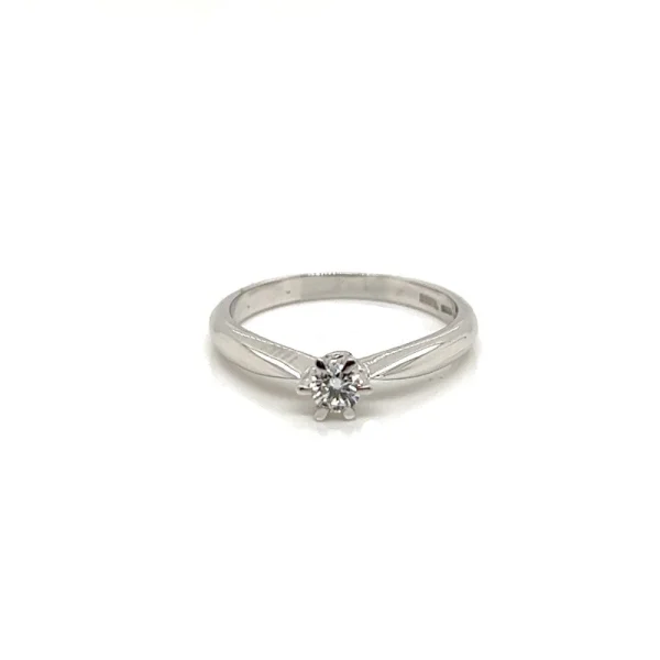 Anello solitario in oro bianco 18k e diamante ct. 0.15