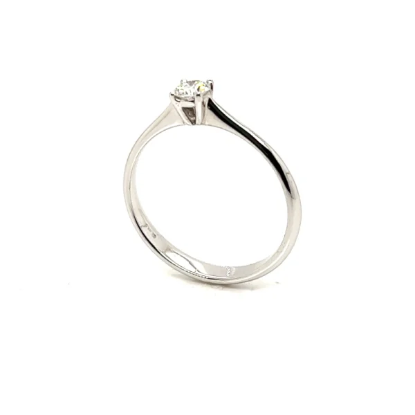 Anello solitario in oro bianco 18k e diamante ct. 0.19