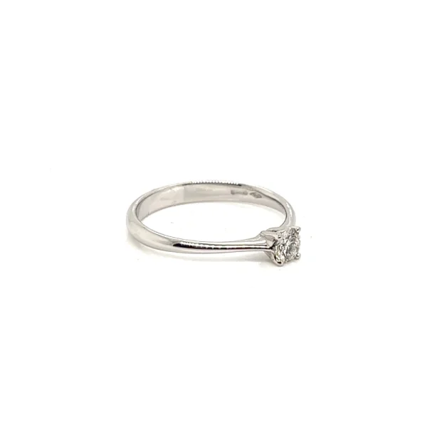Anello solitario in oro bianco 18k e diamante ct. 0.19 - immagine 4