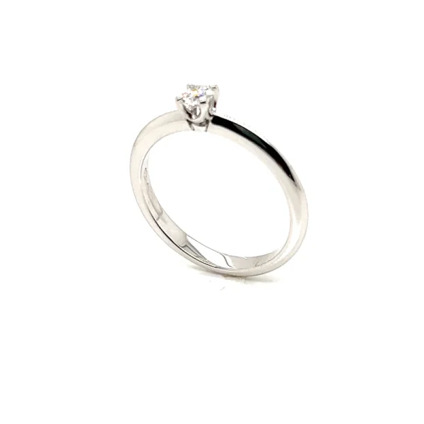 Anello solitario in oro bianco 18k e diamante ct. 0.16
