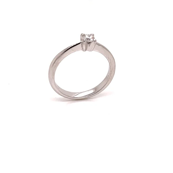 Anello solitario in oro bianco 18k e diamante certificato ct. 0.18