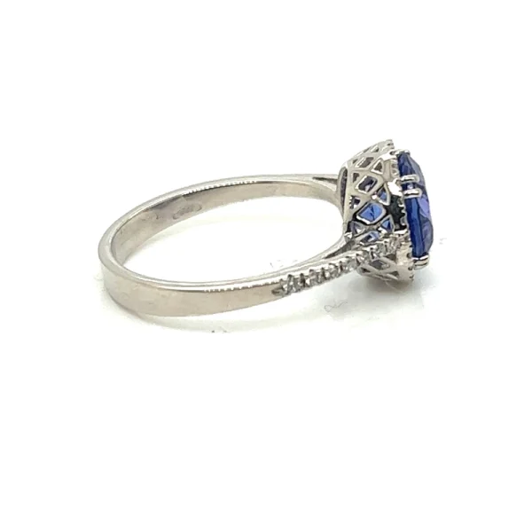 Anello con Tanzanite e Diamanti - immagine 4