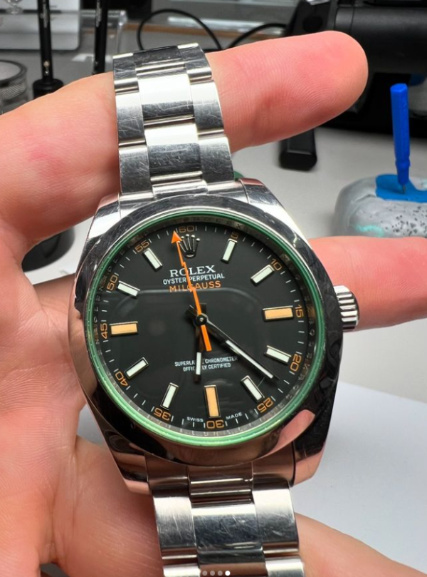 Rolex Milgauss vetro Verde, revisione meccanica completa - immagine 9